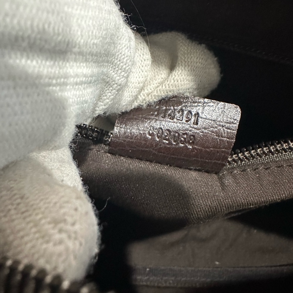 Gucci Crossbody Bag - Picture 13 of 16